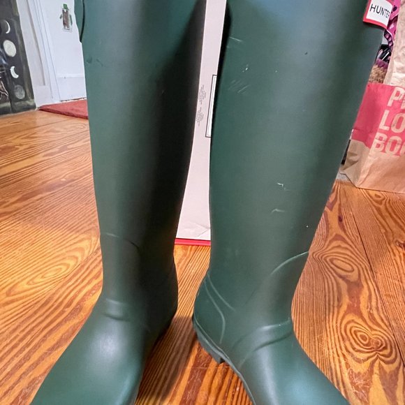 Hunter Rain Boots Size 9 Green Knee High LIKE NEW, With Box - Picture 2 of 6